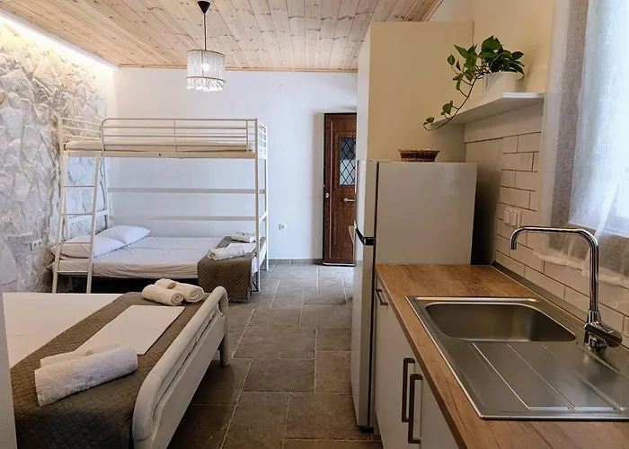 Apartment Marilou Fourka