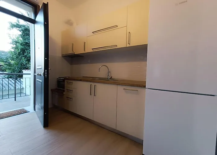 Marilou Apartment *