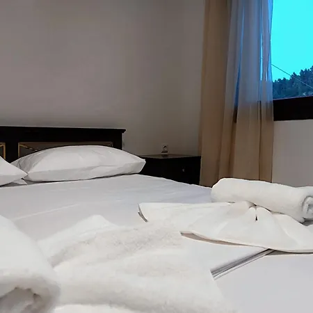 Апартаменты Marilou *